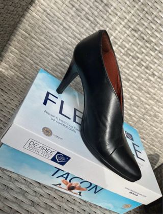 Botines Desiree Negros Tacon