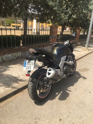 Kawasaki Z750 Negra