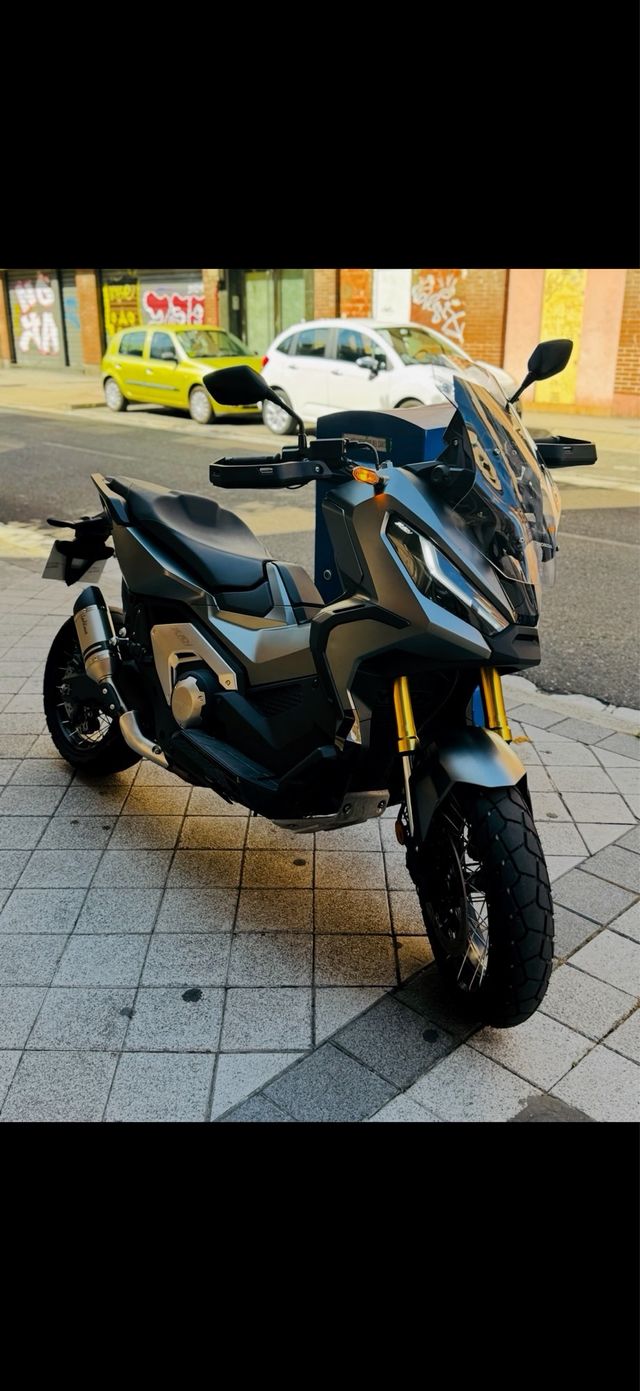 Honda XADV 750