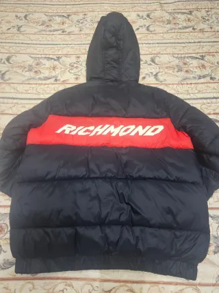 Giubbotto Richmond con cappuccio