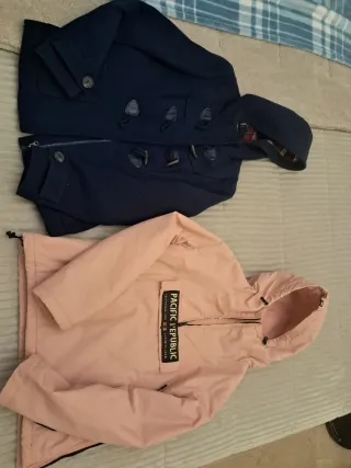 Dos chaquetones talla 4-5