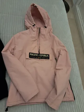 Dos chaquetones talla 4-5