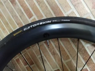 Ruedas de TUBULARES carbono para bicicleta