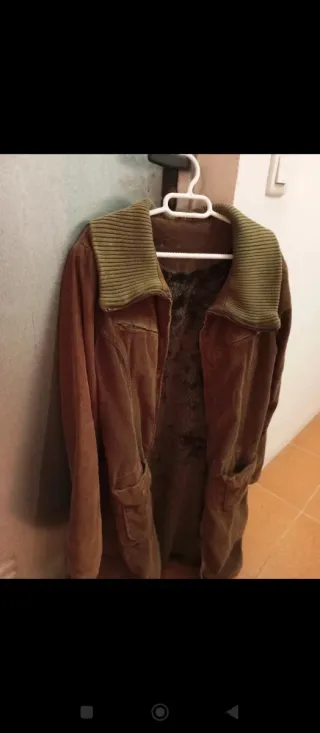 Abrigo marrón y verde mujer