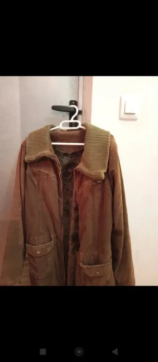 Abrigo marrón y verde mujer