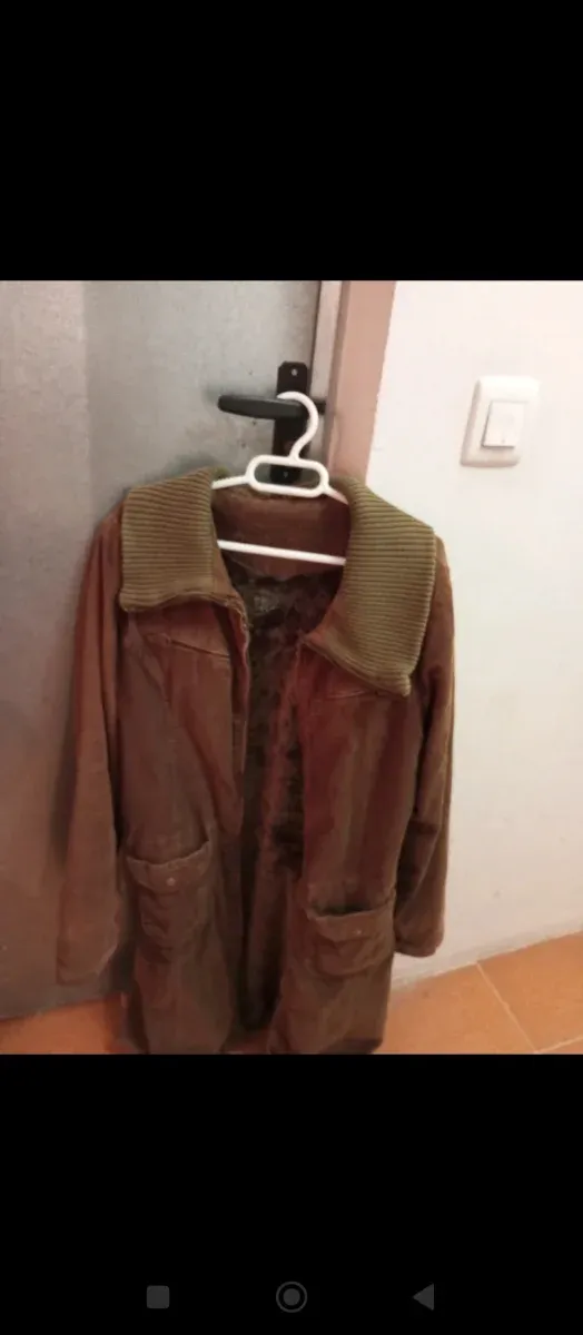 Abrigo marrón y verde mujer