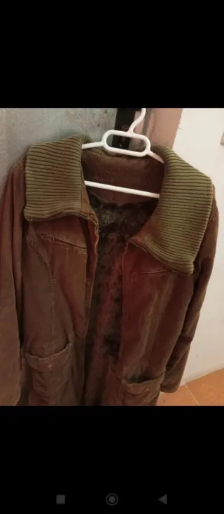 Abrigo marrón y verde mujer