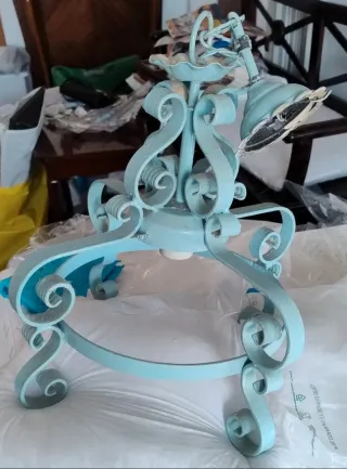 Lampadario in ferro battuto