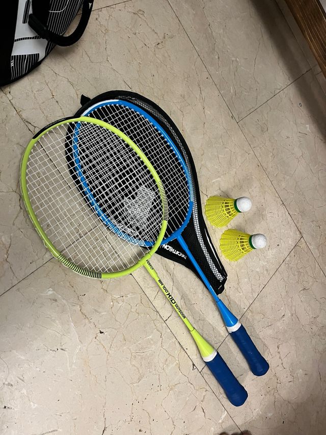 Kit raquetas bádminton + volantes
