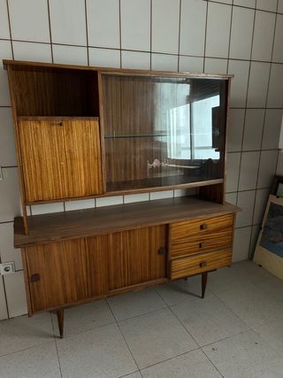 Mueble bar vintage madera y cristal