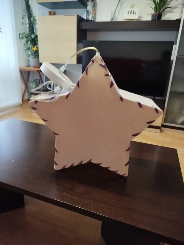 Lámpara infantil estrella