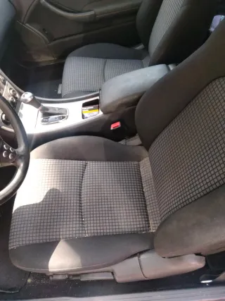 Mercedes-Benz Clase C 2005