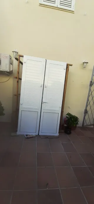 Puertas balconeras aluminio blanco