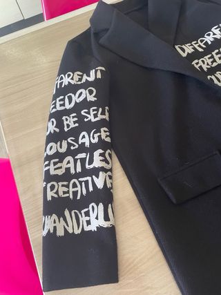 Cappottino donna con scritte