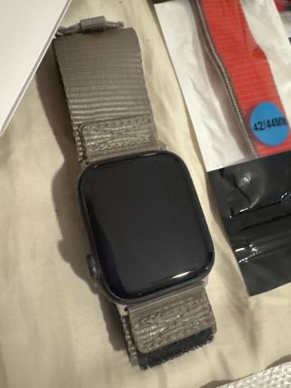 Apple Watch Series 8 45mm GPS + Celular