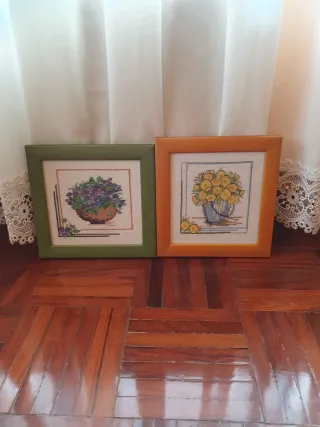 Pack 2 cuadros flores marco madera