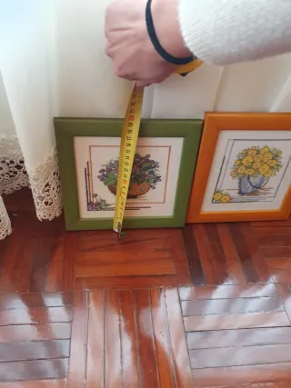 Pack 2 cuadros flores marco madera