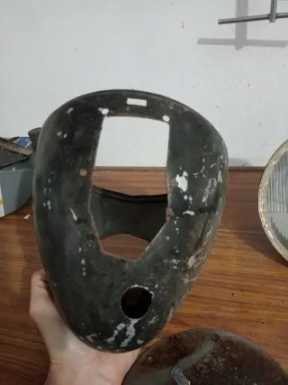 Faro de moto antiguo