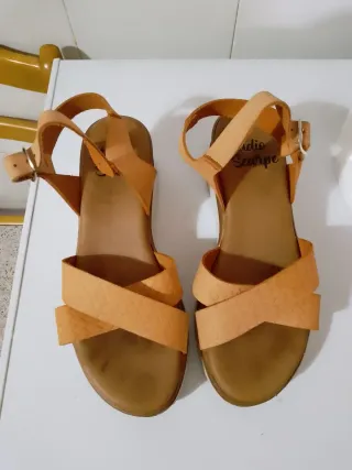 Sandalias