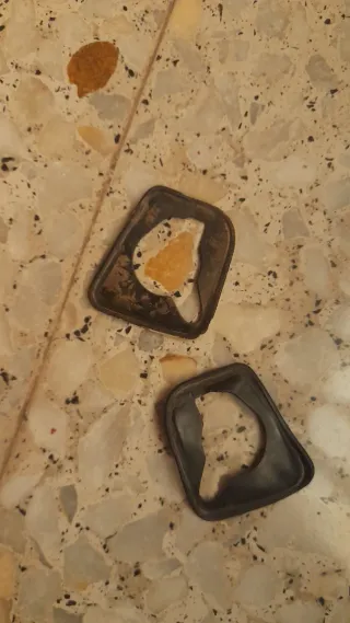 Gomas Renault 8 y 10