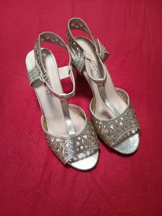 Zapatos de fiesta dorados/plateados Talla 37