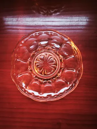 5 Piatti Vintage in Vetro Rosa