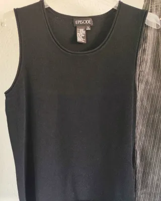 Conjunto EPISODE Top Negro y Pantalón Rayas