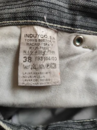 Conjunto EPISODE Top Negro y Pantalón Rayas