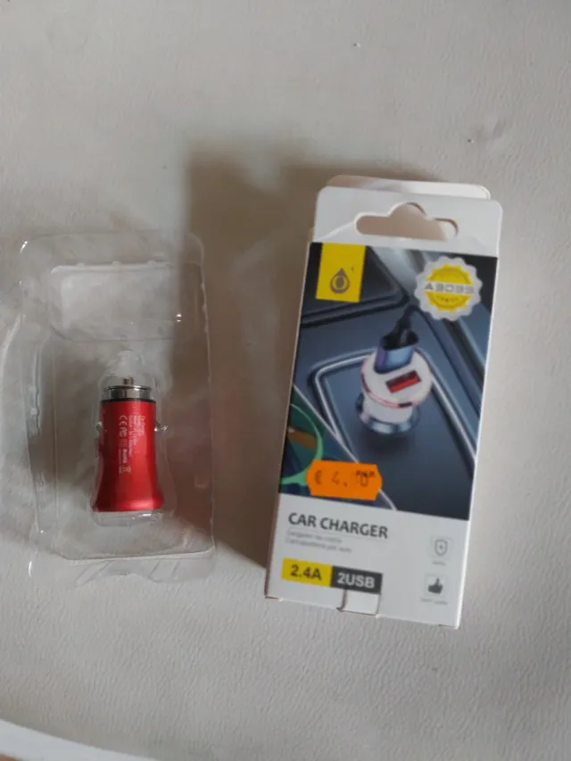 Caricatore auto ABOSS Rosso 2.4A 2USB