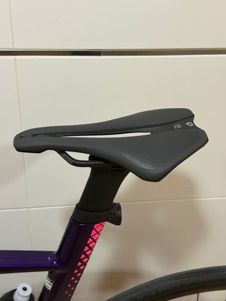 BH Aerolight Morada y Rosa