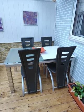 Mesa comedor extensible metal y cristal