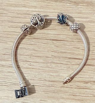 Pulsera Pandora +charms+clips