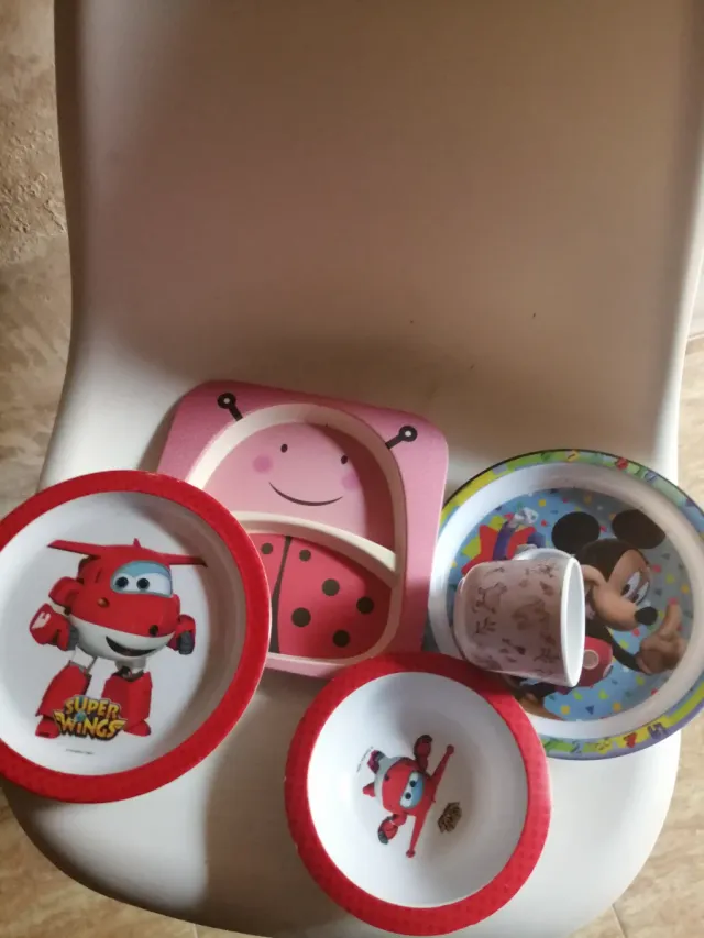 Set di stoviglie per bambini in melamina