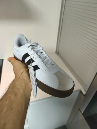 A ESTRENAR Zapatillas Adidas VL Court 3.0 Talla 42