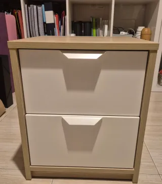 Set di 2 Comodini in Legno e Bianco