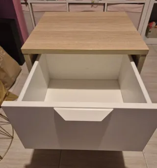 Set di 2 Comodini in Legno e Bianco