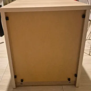 Set di 2 Comodini in Legno e Bianco