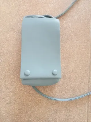 Bolsito bandolera infantil para Smartphone y gafas