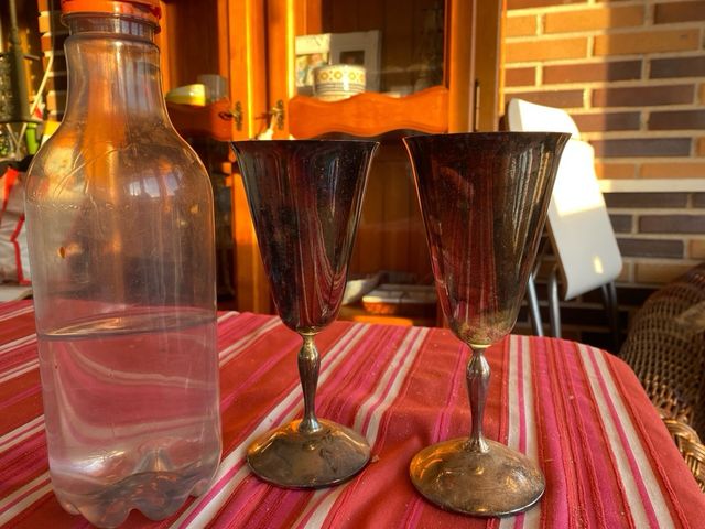 Copas de metal plateado