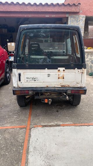 Suzuki Samurai 1989
