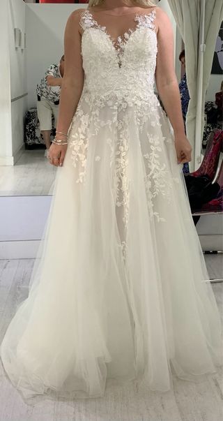 Vestido de Novia Demetrios Sin Usar