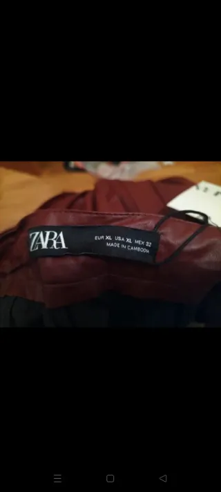 Falda Zara XL granate, nueva. No regateo