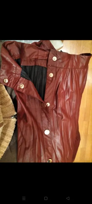 Falda Zara XL granate, nueva. No regateo