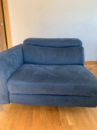 Sofá Natuzzi 2 plazas azul marino tela.