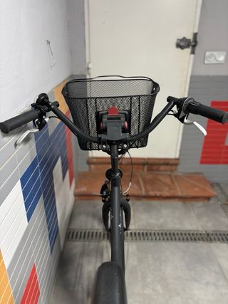 Bicicleta de paseo gris oscura h’Twin