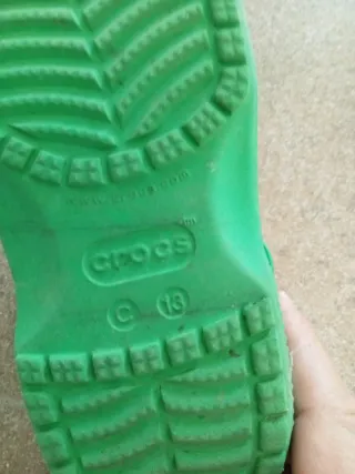 Crocs niño/niña Talla C13 (30-31 EU) Verde