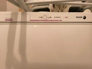 Congelador vertical Fagor