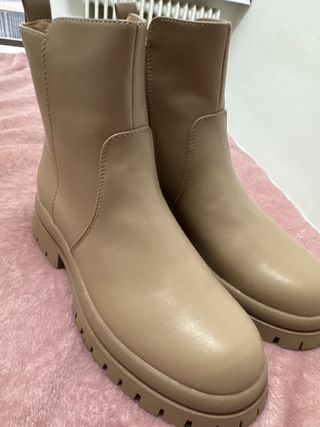 Botas Beige Nuevas Sin Estrenar