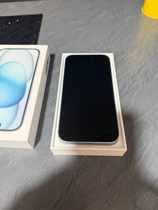 iPhone 15 Pro azul Plateado 1 año uso