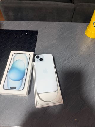 iPhone 15 Pro azul Plateado 1 año uso